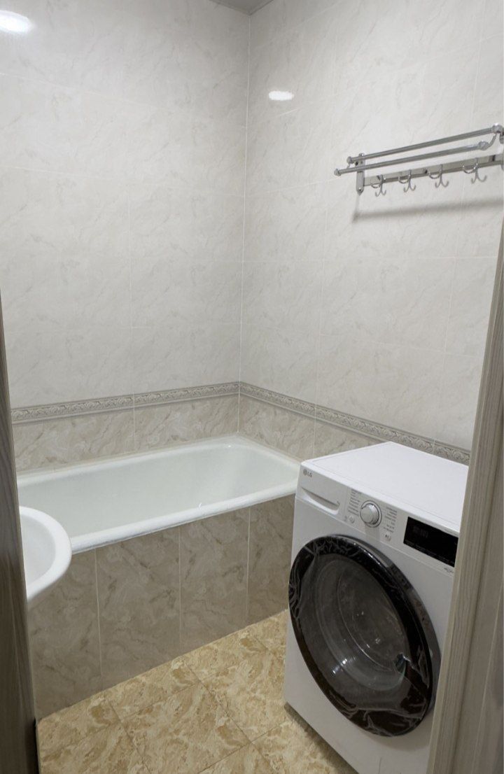 2-Room Apartment for Rent – 2 min to Oybek Metro
