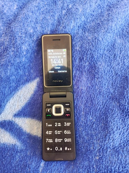 Novey telefoni. Yaxshi ideal holatda karopka  bor