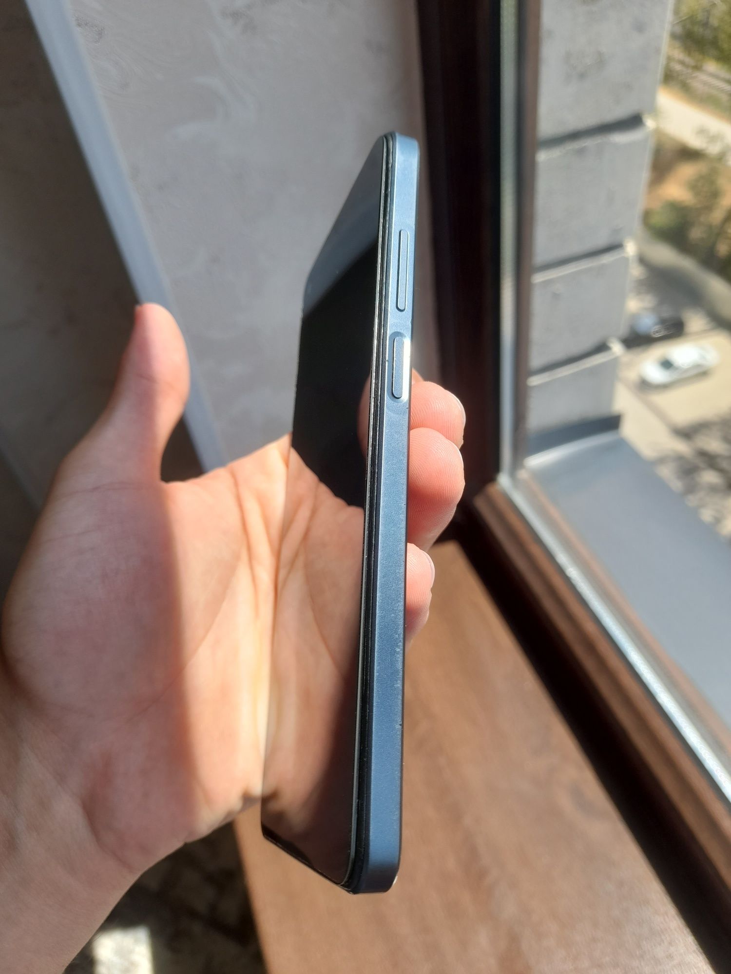Realme 10 4\128gb Model: RMX3630 Ideal