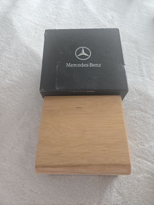 Часовник Mercedes benz