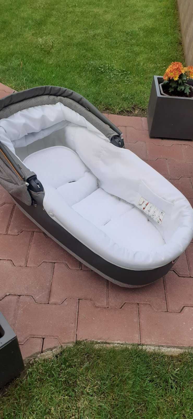 Бебешки кош за количка Peg Perego