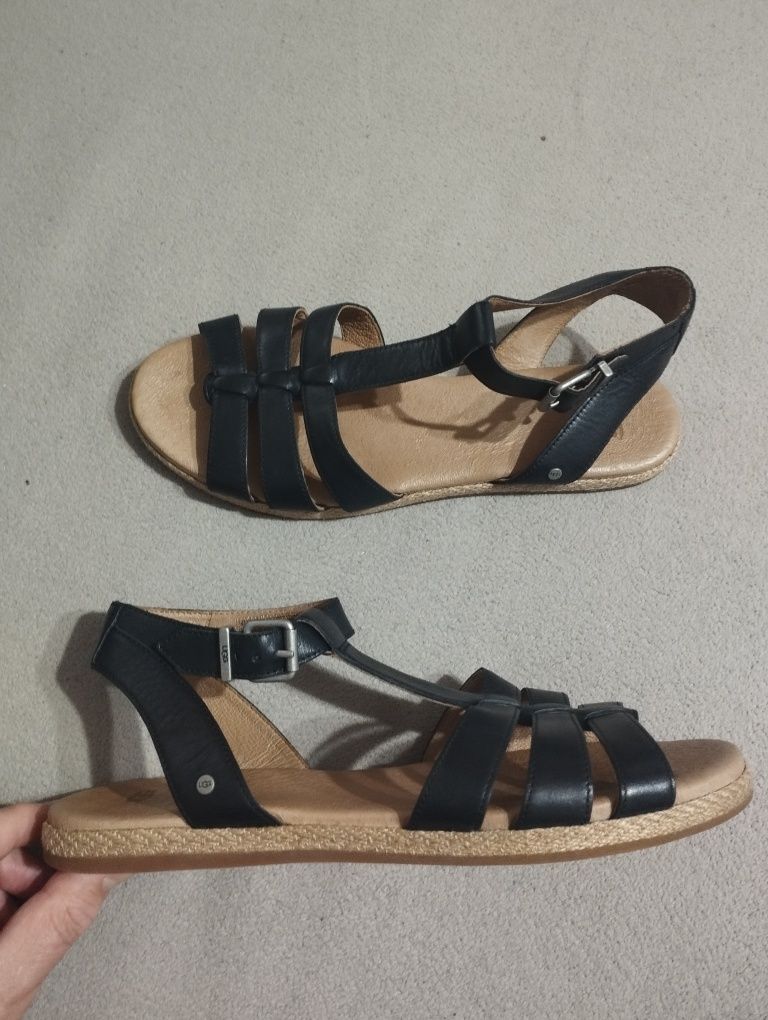 Sandale UGG Australia Lanette