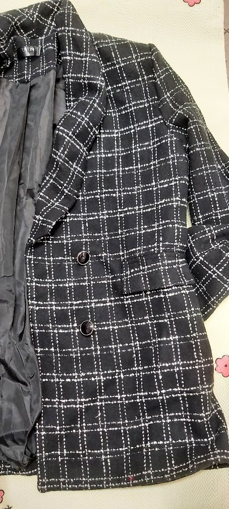 Ново дамско сако черно и бяло
