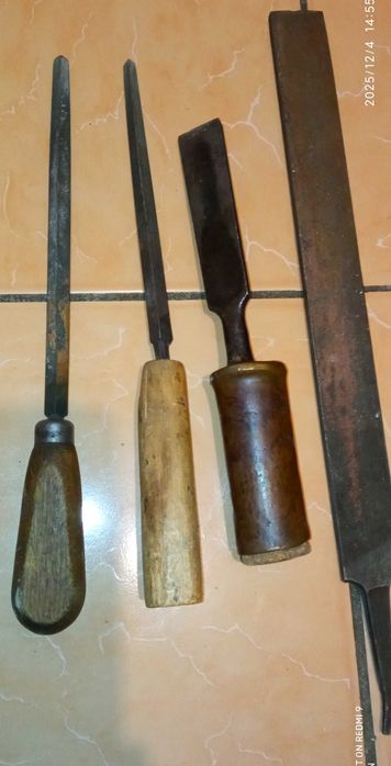 Сверла, кусачики, отвёртки, напильники, ключи советские