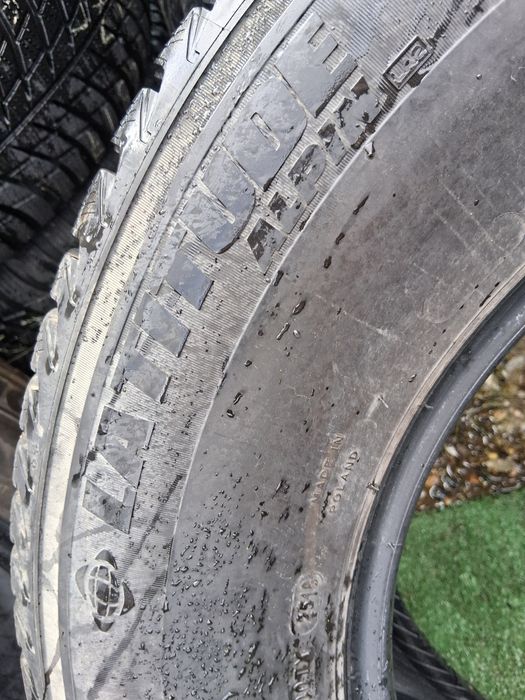 265 65 17 MICHELIN LATUDE  4бр зимни