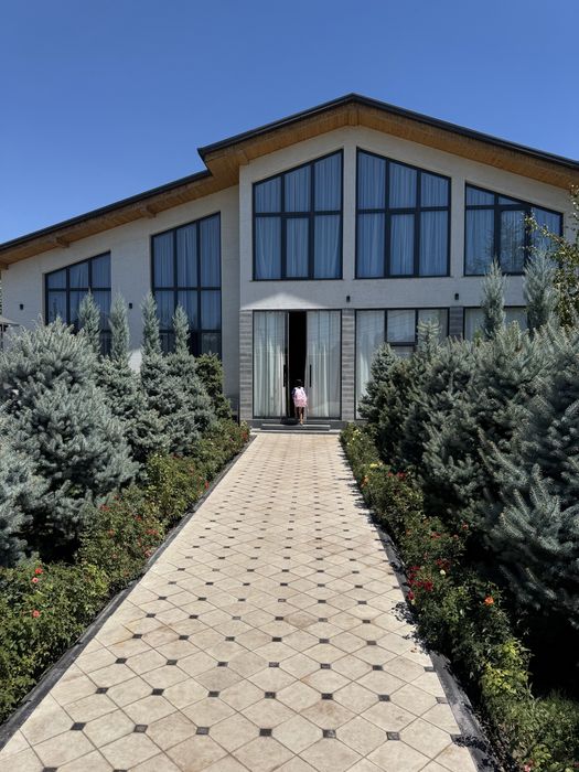 Продается Дача кибрай (фан) в конце територии протекает канал.