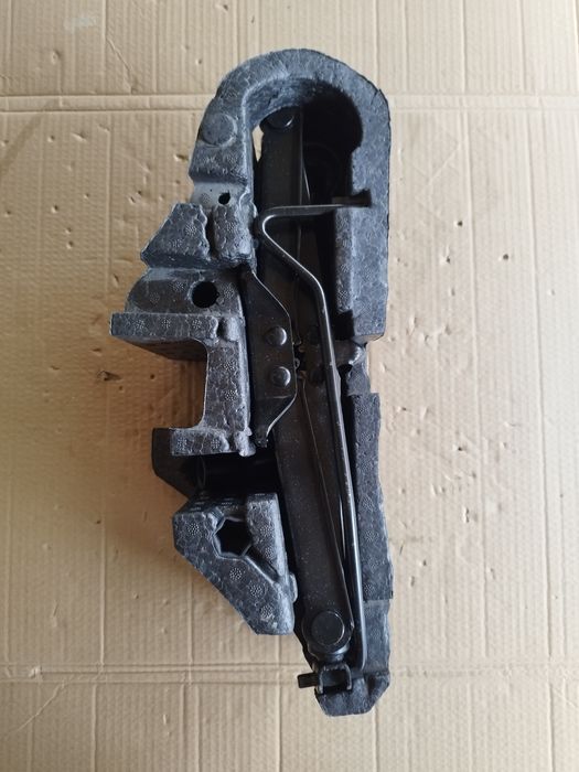 Cric Renault Megane 3-4/ Scenic