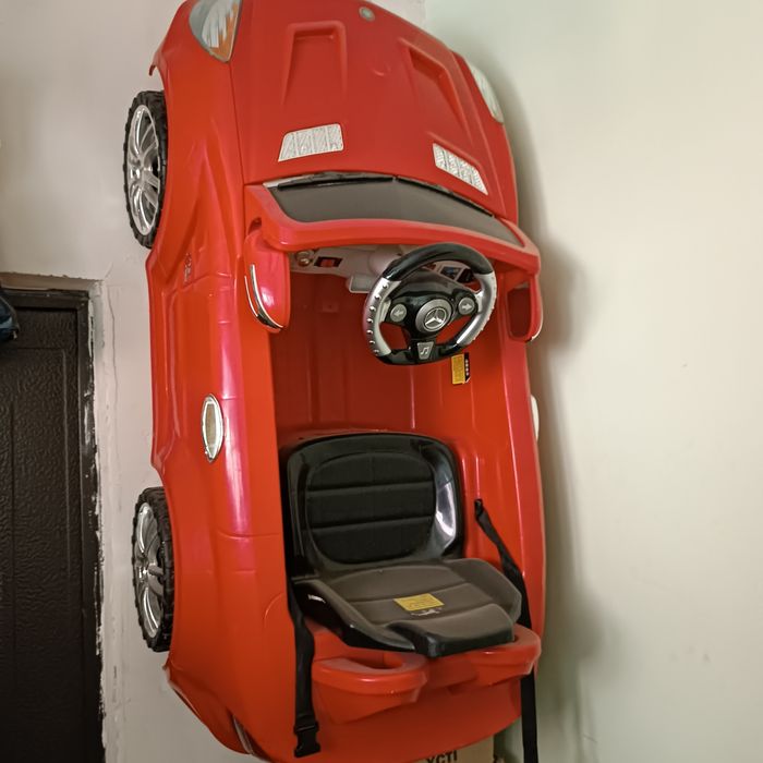 Продам детскую машину, с пультом, в хорошем состоянии. Цена 35 тыс.тнг