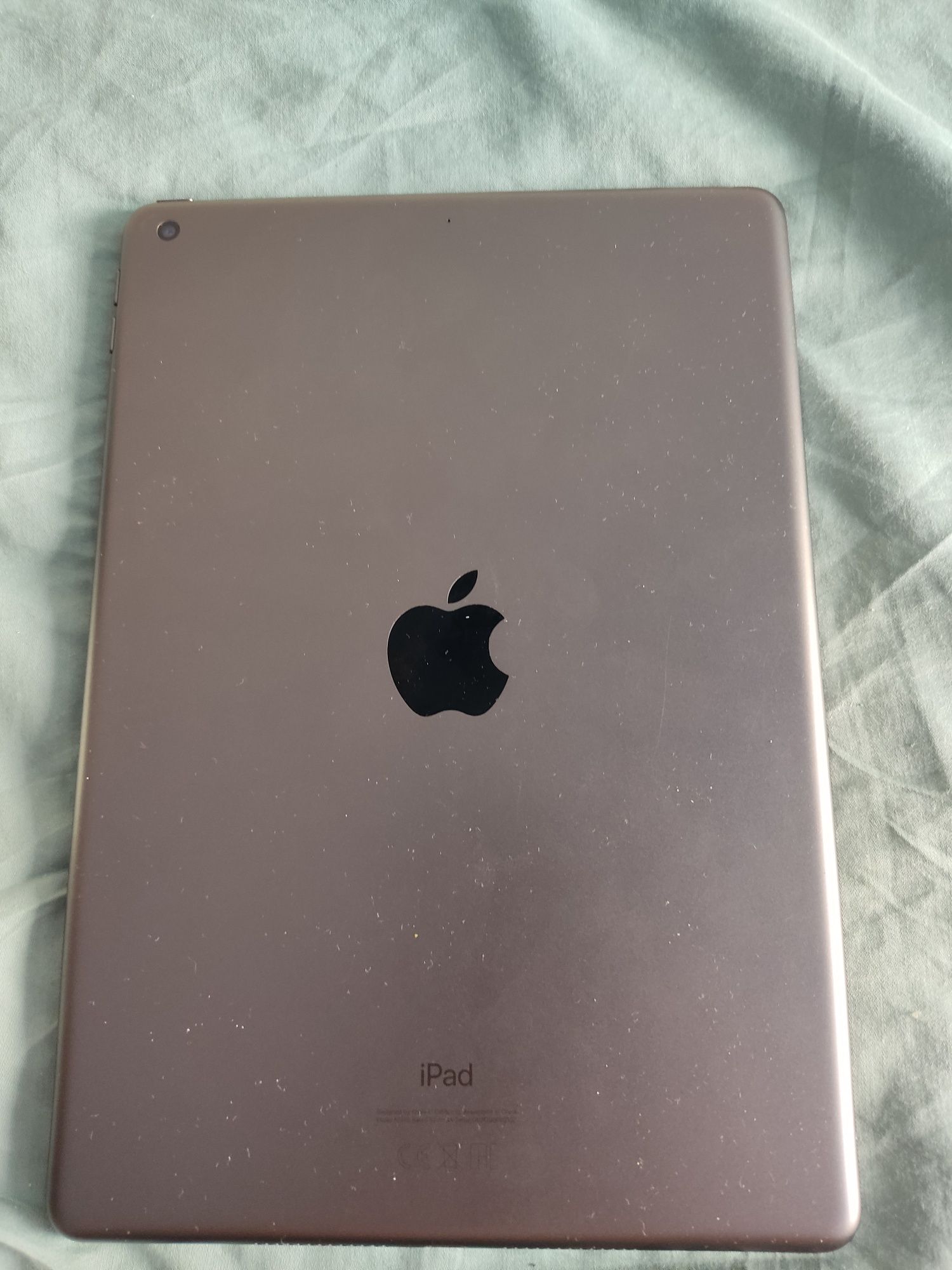 Ipad 8gen 32gb идеальное состояние