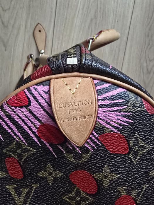 Дамска чанта модерна