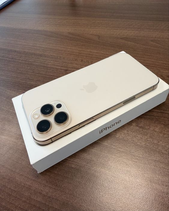 Vand Iphone 16 Pro Max 256 GB- Desert Titanium