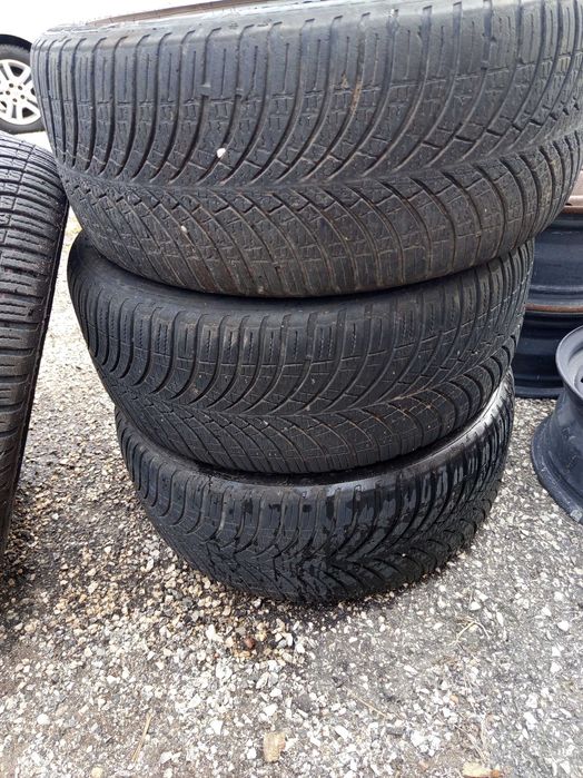 Зимни гуми м+s 225/45R17/94w Good Year