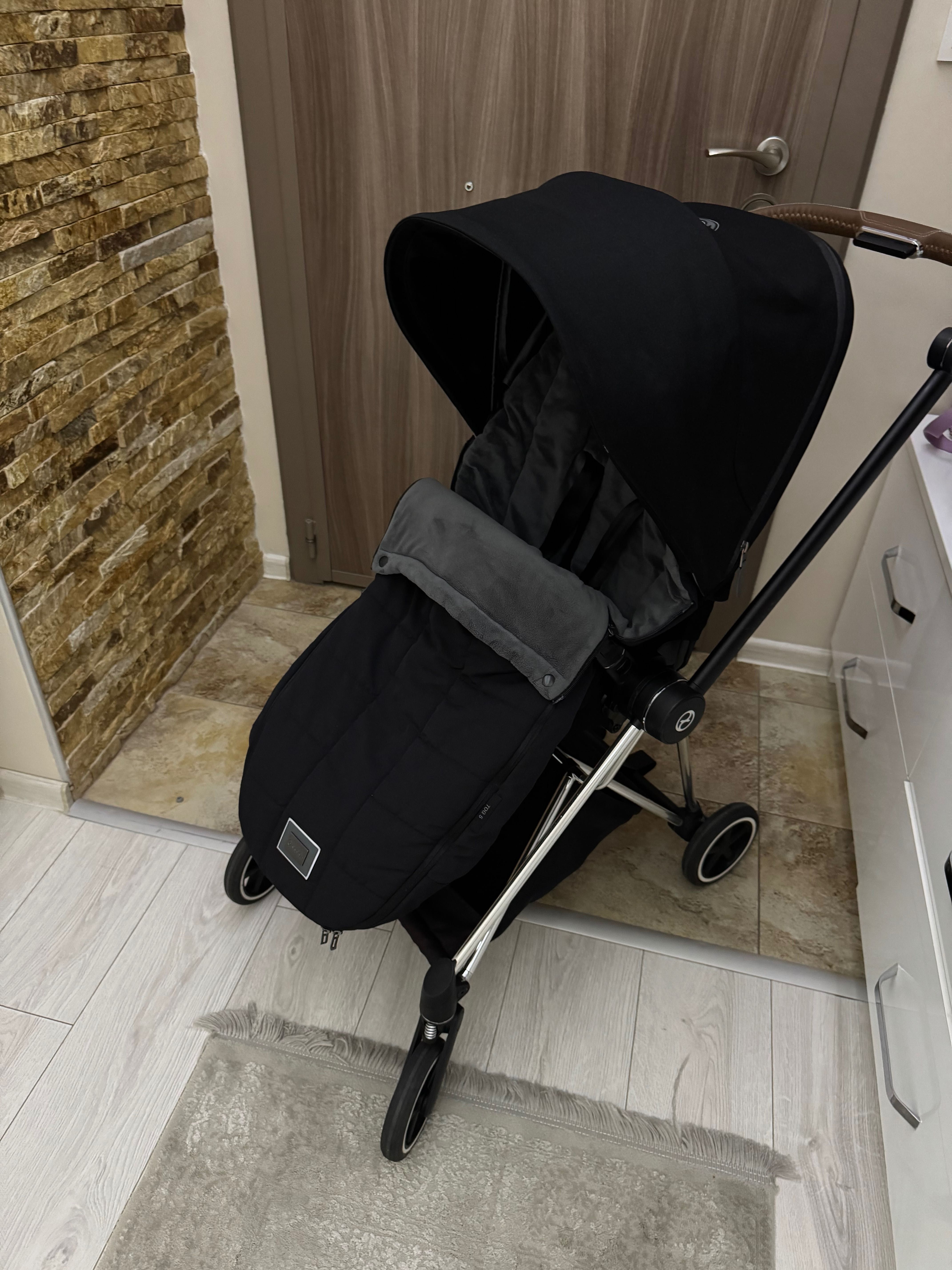 Бебешка количка Cybex Mios 3