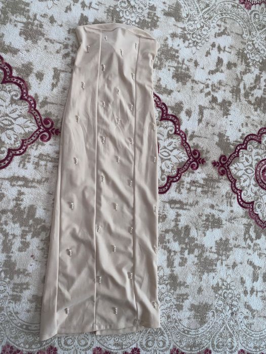 Продавам официлна рокля