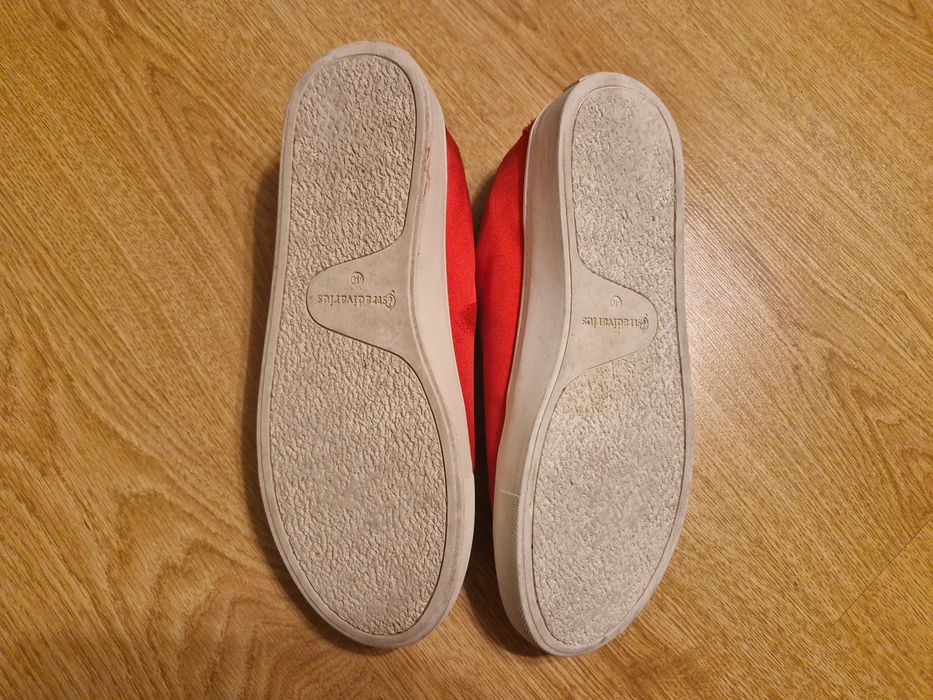 pantofi stranduvarius