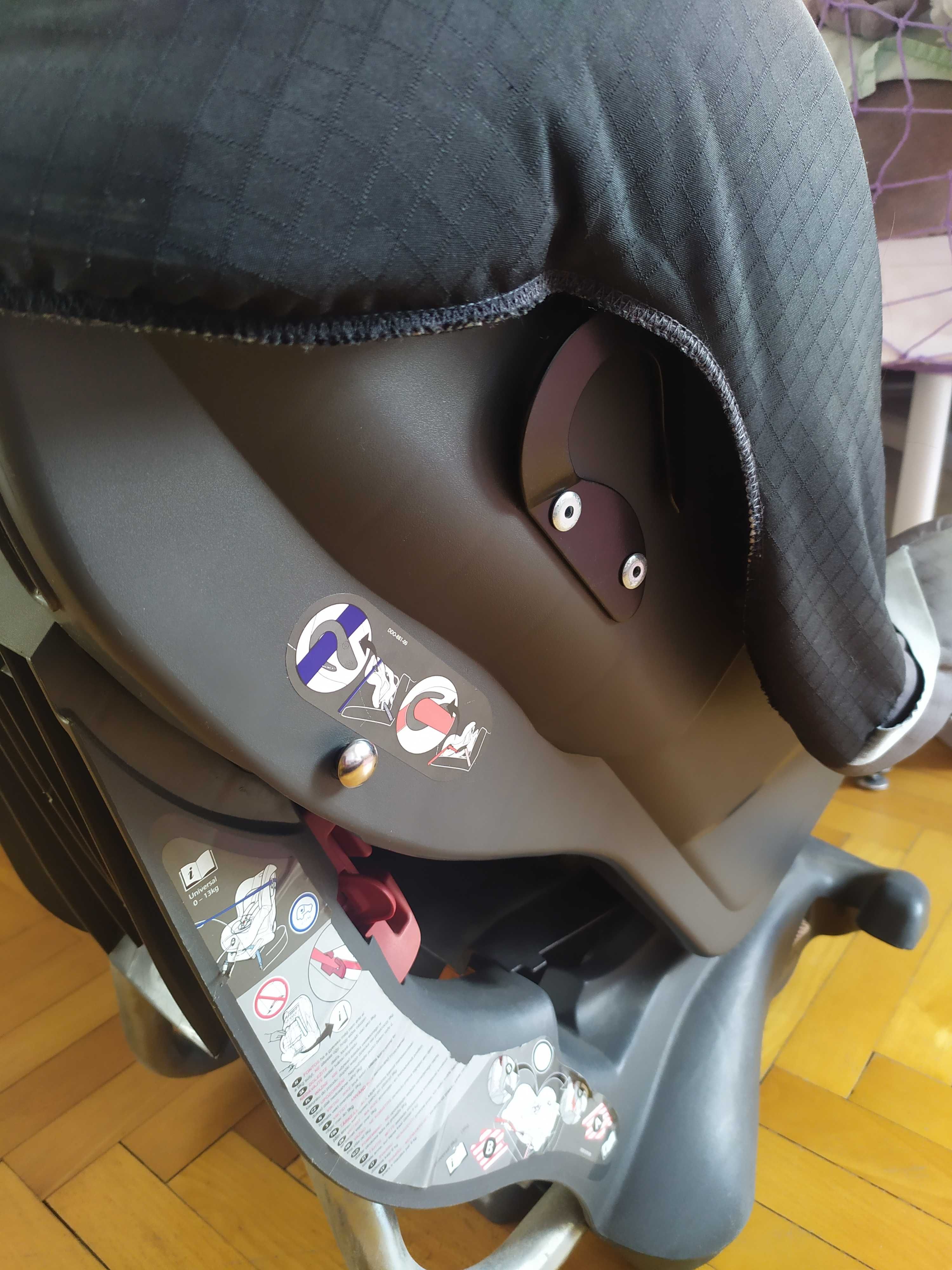 Столче за кола Britax с ПОДАРЪК електрически нагревател Canpol