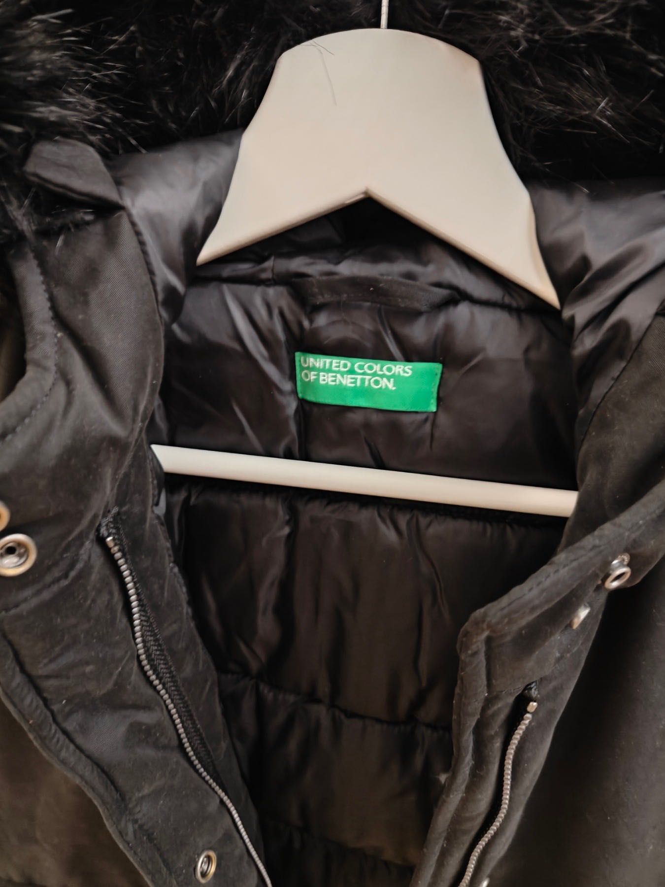 Детско зимно яке с качулка Benetton