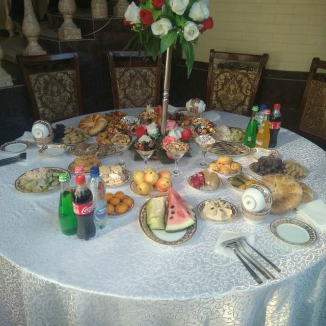 Prakat stol stul chinni idish qozon ochoqsamovar naves ijaraga beramiz