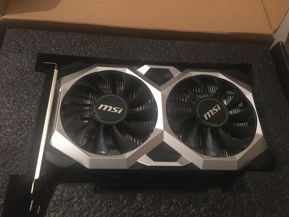 Видеокарта GeForce GTX1650 срочно!!!