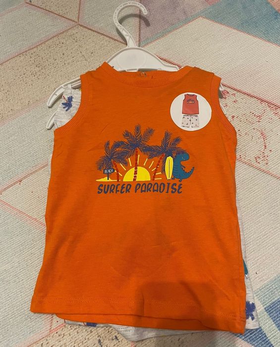 Set 2 pijamale vara - pantaloni scurți și maiou