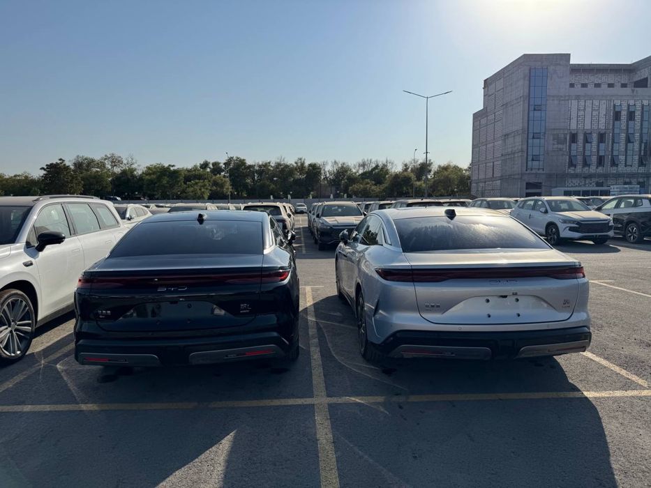 BYD Han L 701 km наличие