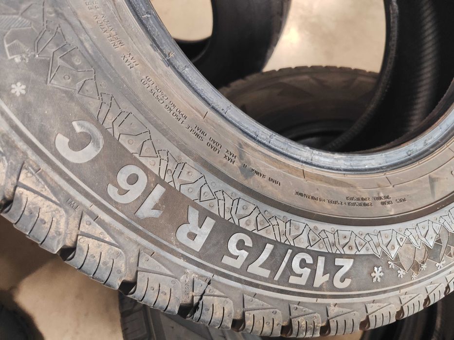 2бр.зимни гуми 215/75/16C Semperit
2бр.зимни гуми 215/75/16C Semperit