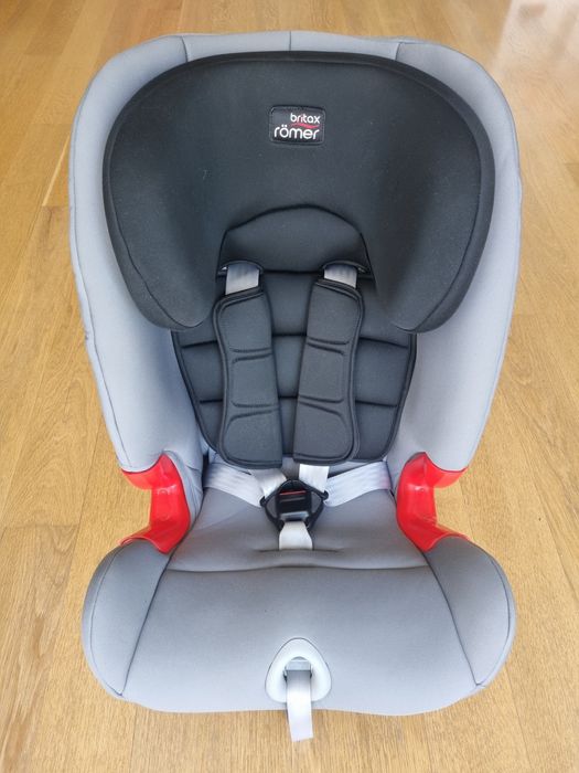 Столче за кола Britax Romer Advansafix II SICT BR