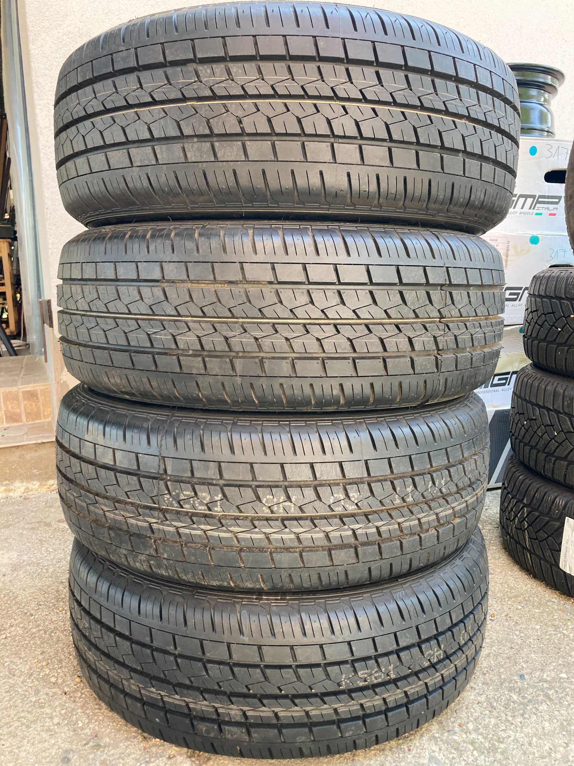 Летни гуми 215/65/15 C - Bridgestone - Бусови / Товарни гуми