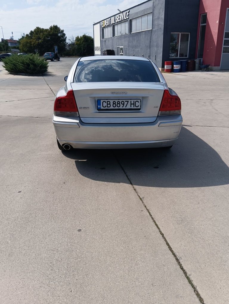Volvo s60 d5 на части