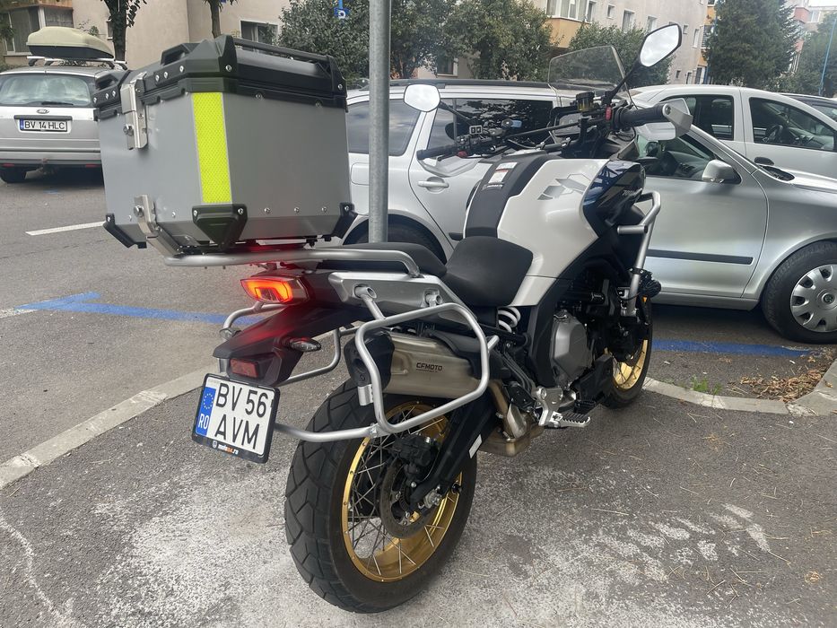 Cfmoto 700 MT 2025