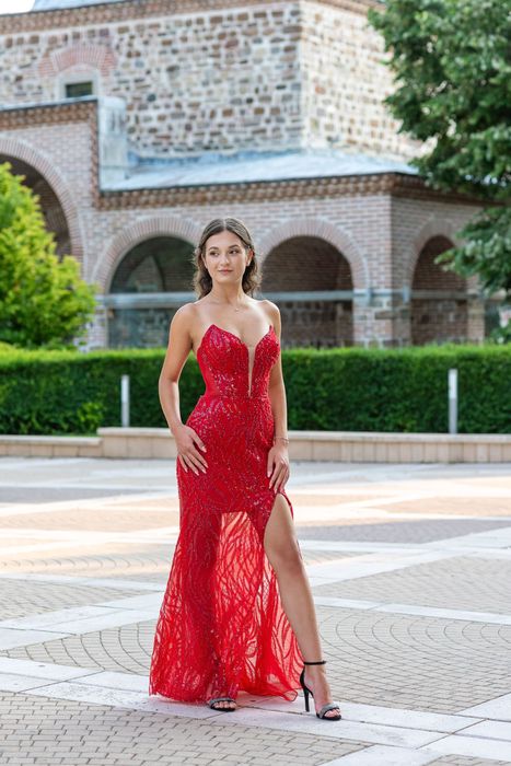 БАЛНА РОКЛЯ размер хс/с
Закупена е от Асеновград