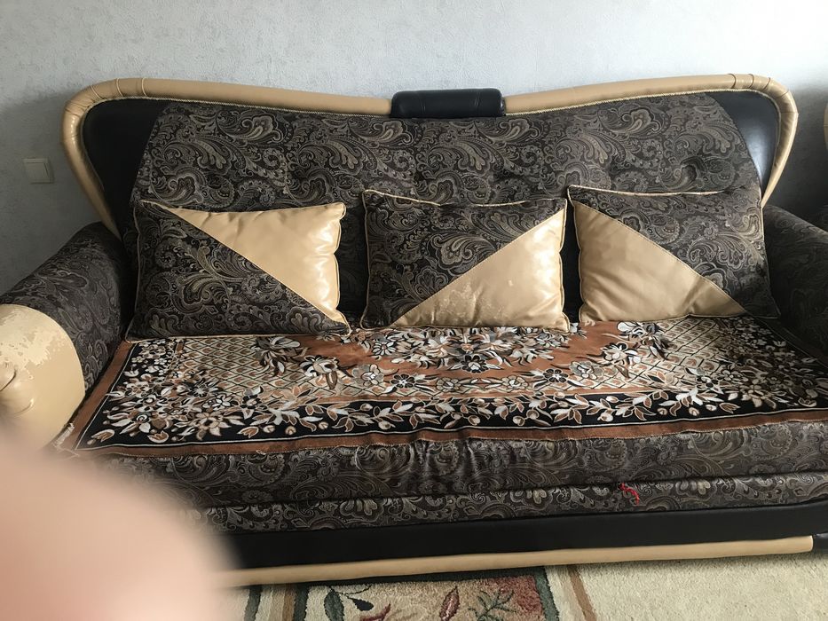 Продам мягкий уголок