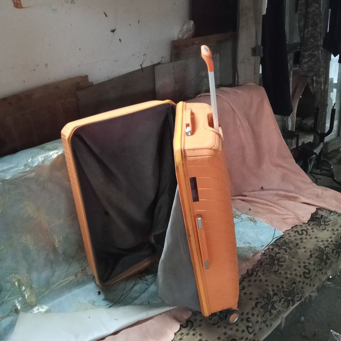 Чемодан , чемодан,,