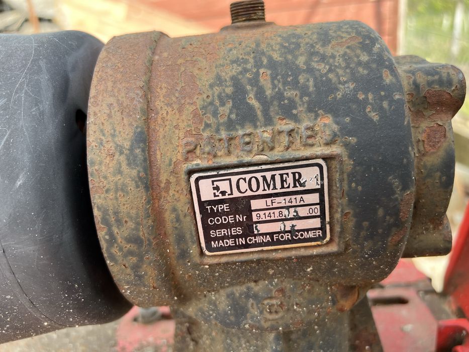 Cositoare / tocatoare  cu roti