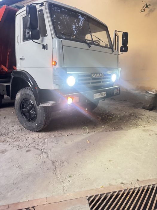 Kamaz Samasval zur holatda