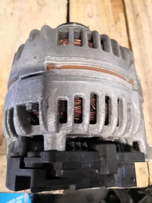 Alternator Opel Meriva B 1.4i z14xer