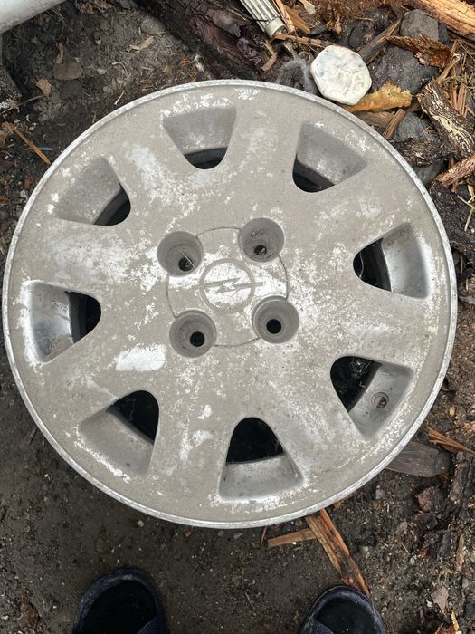 Диски на колесоо