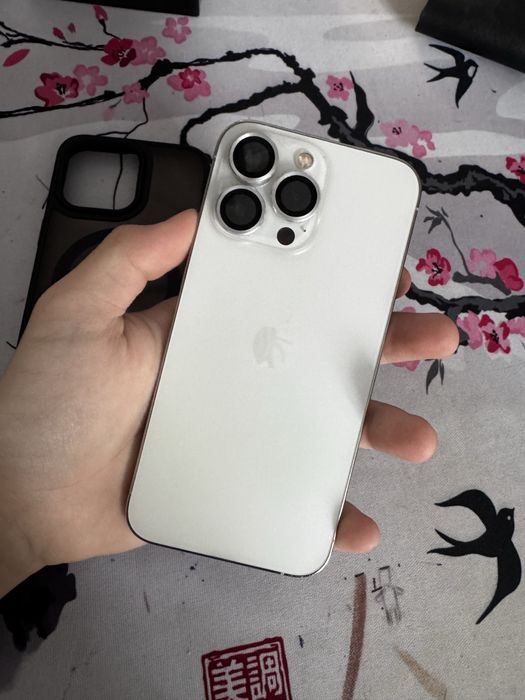 Iphone 13 pro в хорошем состояний