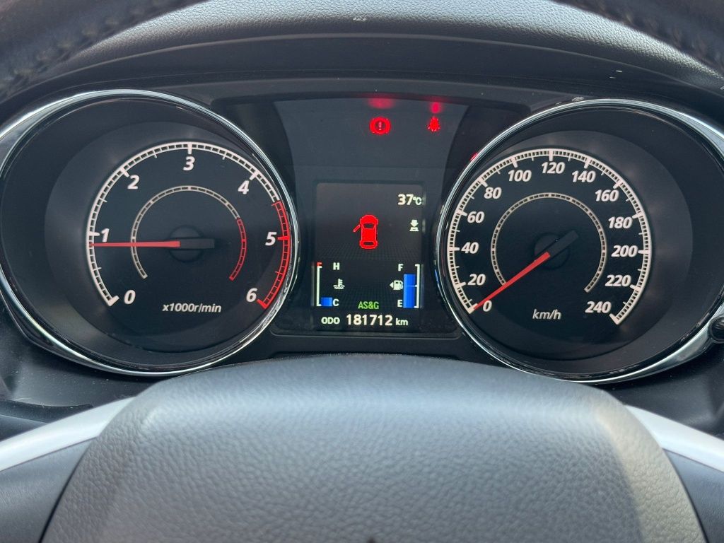 Mitsubishi/ASX 1,8/ 4WD /Automat Cam Panorama /Nav