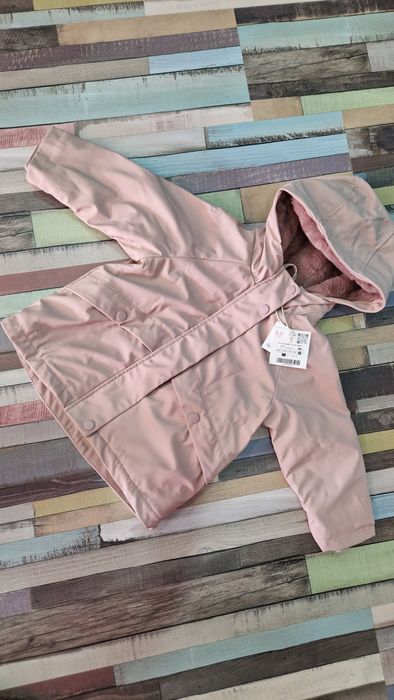 ново бебешко яке Zara