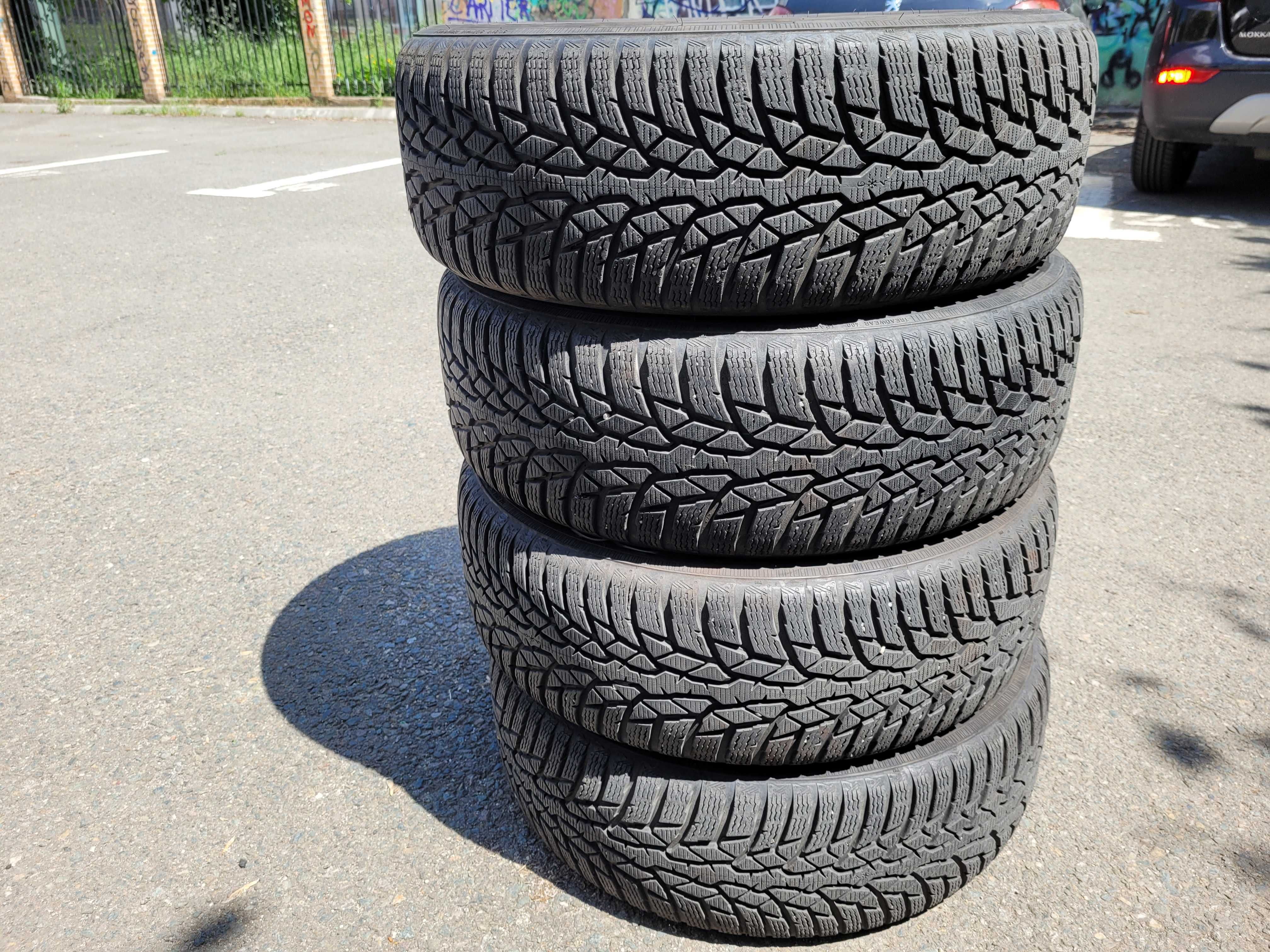 Anvelope Iarna Nokian WR Snowproof SUV 215/60 R17 96H