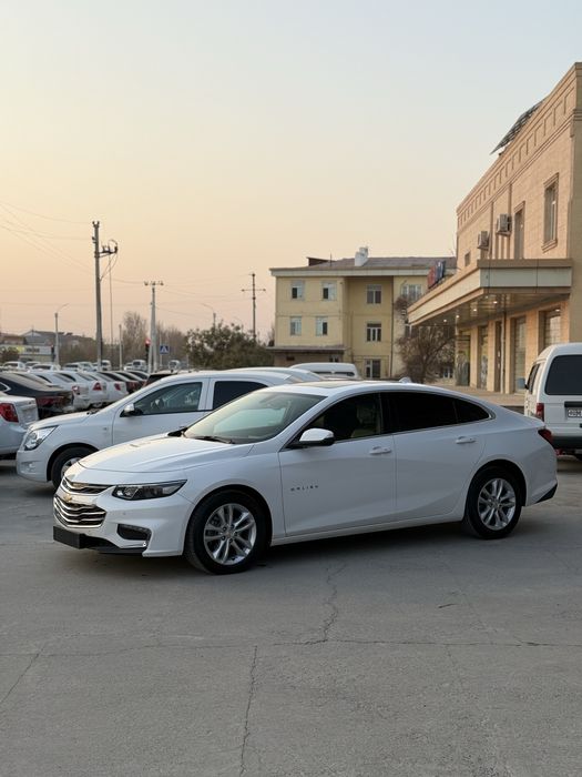 Malibu 2.4 2018 moshina tozza