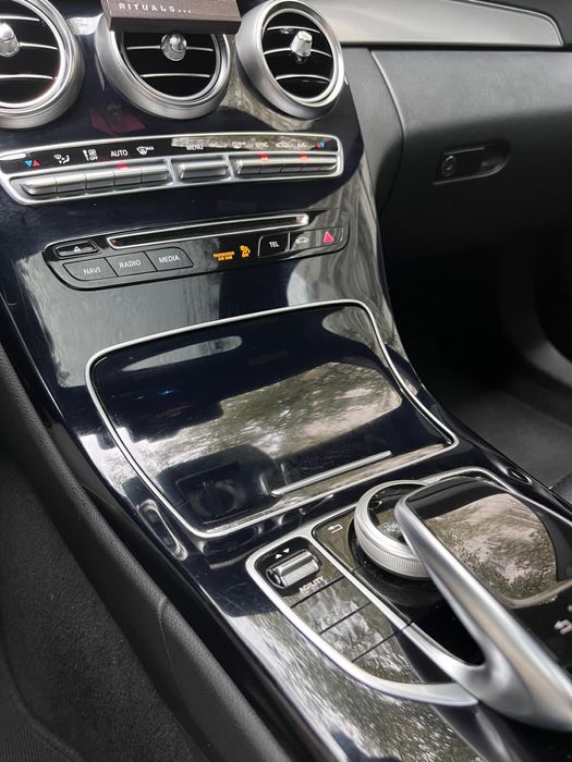 Mercedes Benz C Class 220 Bluetec W205