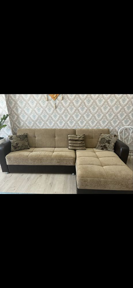 Продам диван с креслом  раскладывается