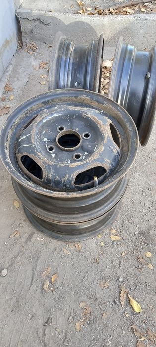 Диски на 14.  4 болта