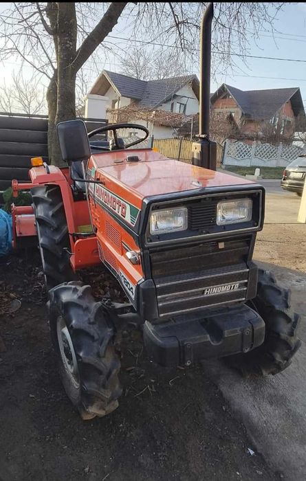 Vand urgent tractor japonez