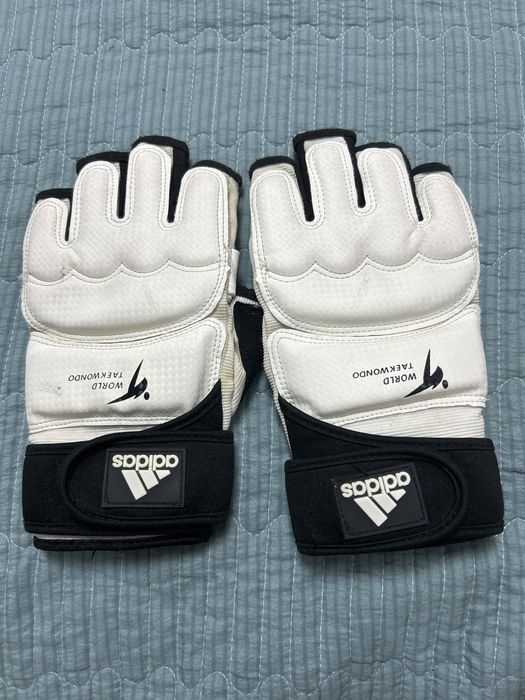 Продам перчатки в отличном состоянии