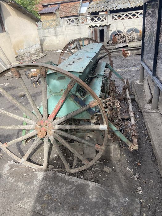 Vand semanatoare de grau