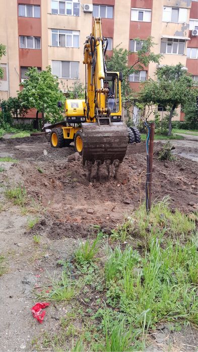 Inchiriem utilaje