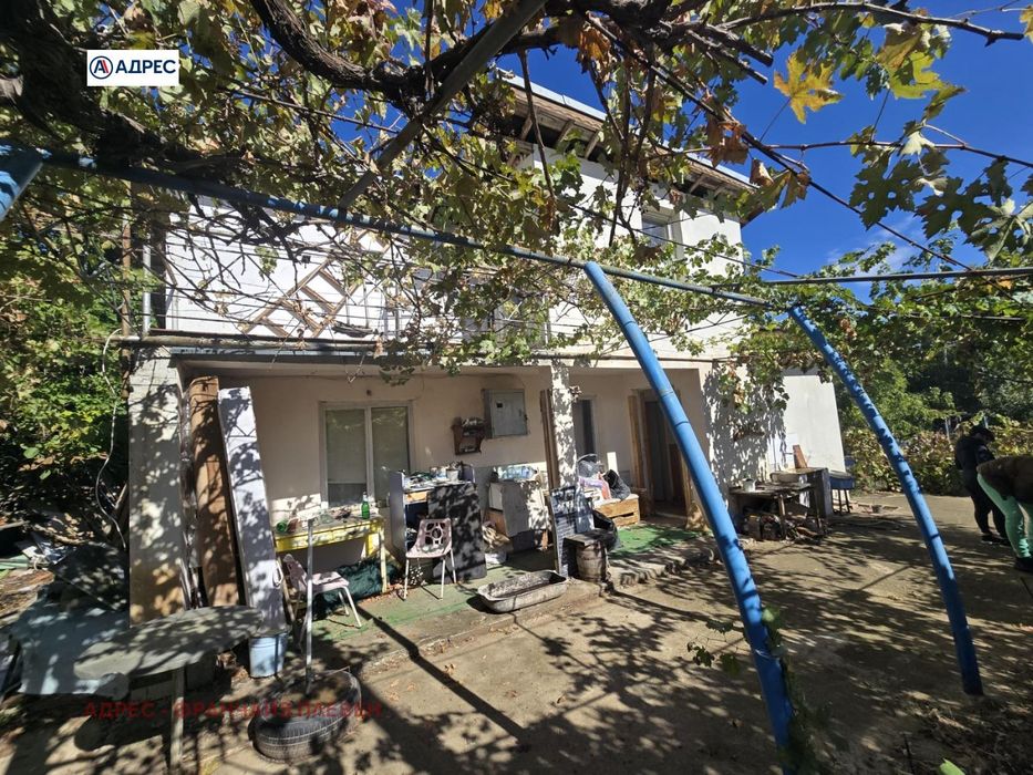 Къща в Плевен, област-с.Пелишат площ 140 цена 65000